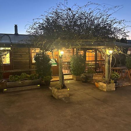 Banjo Paterson Motor Inn Lakes Entrance Buitenkant foto