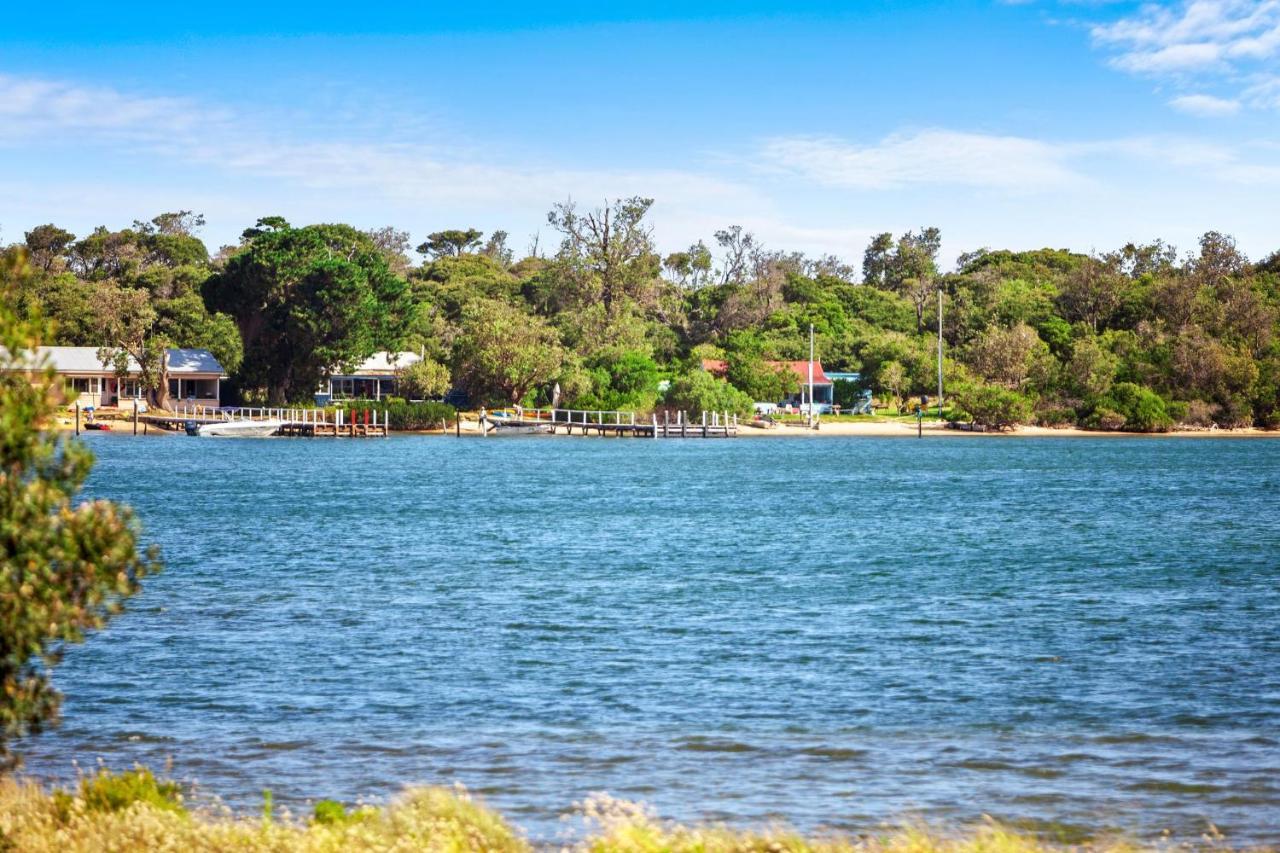 Banjo Paterson Motor Inn Lakes Entrance Buitenkant foto
