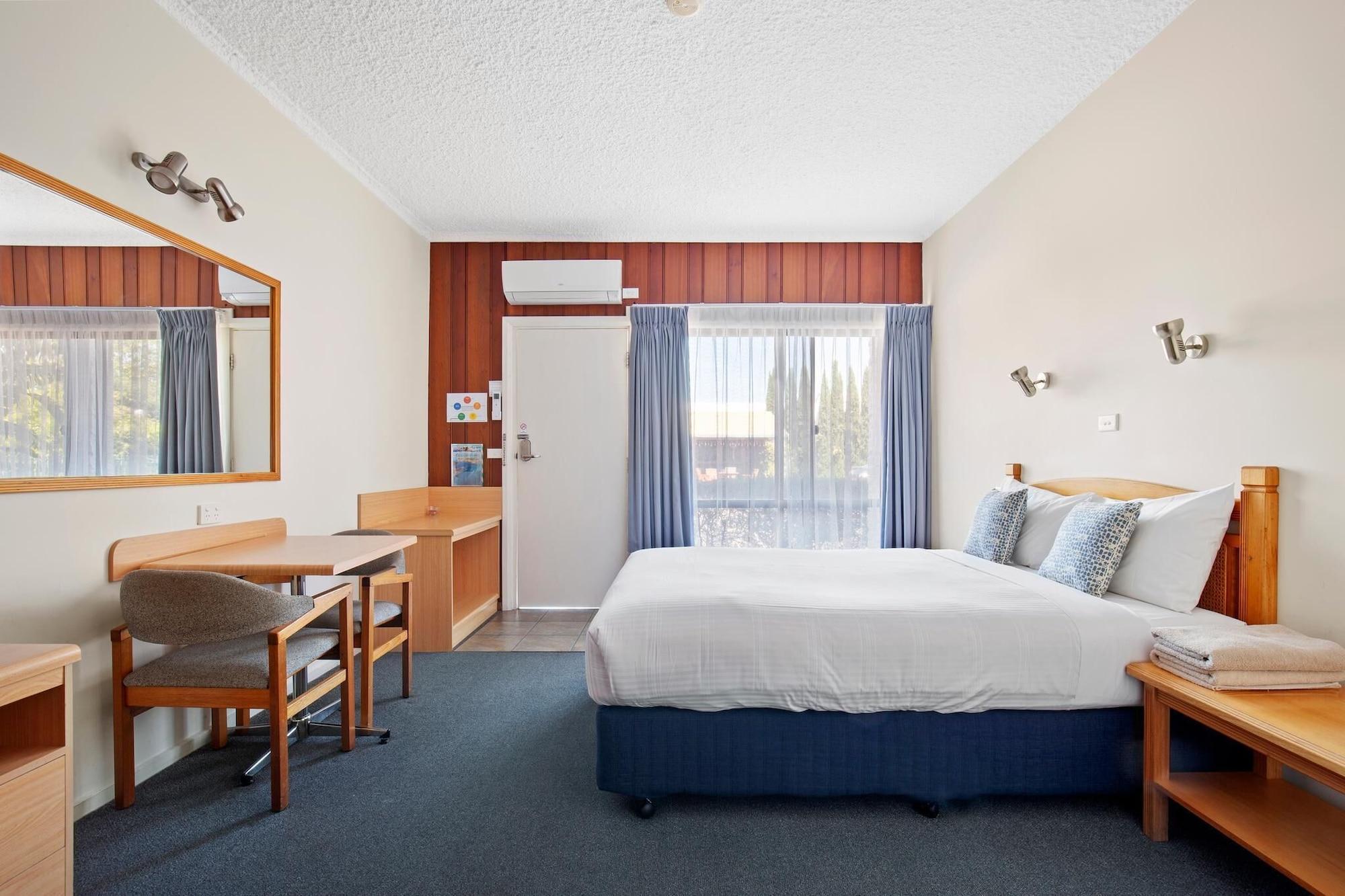 Banjo Paterson Motor Inn Lakes Entrance Buitenkant foto