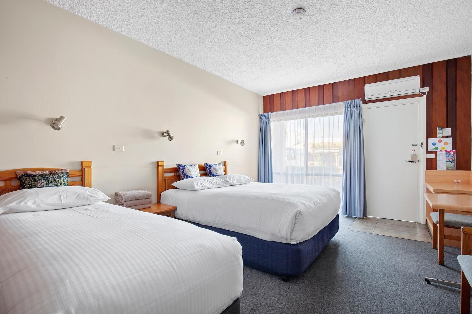 Banjo Paterson Motor Inn Lakes Entrance Buitenkant foto