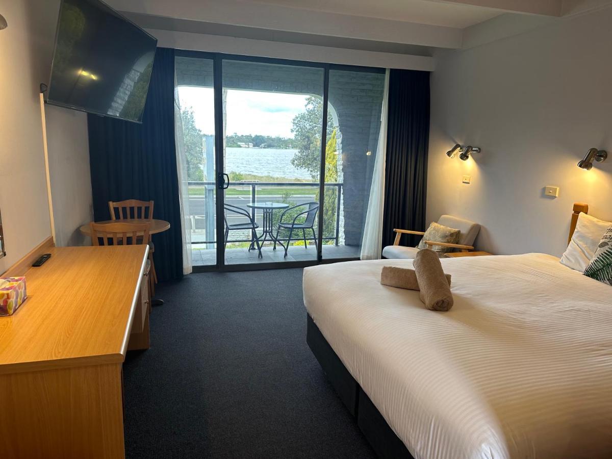 Banjo Paterson Motor Inn Lakes Entrance Buitenkant foto