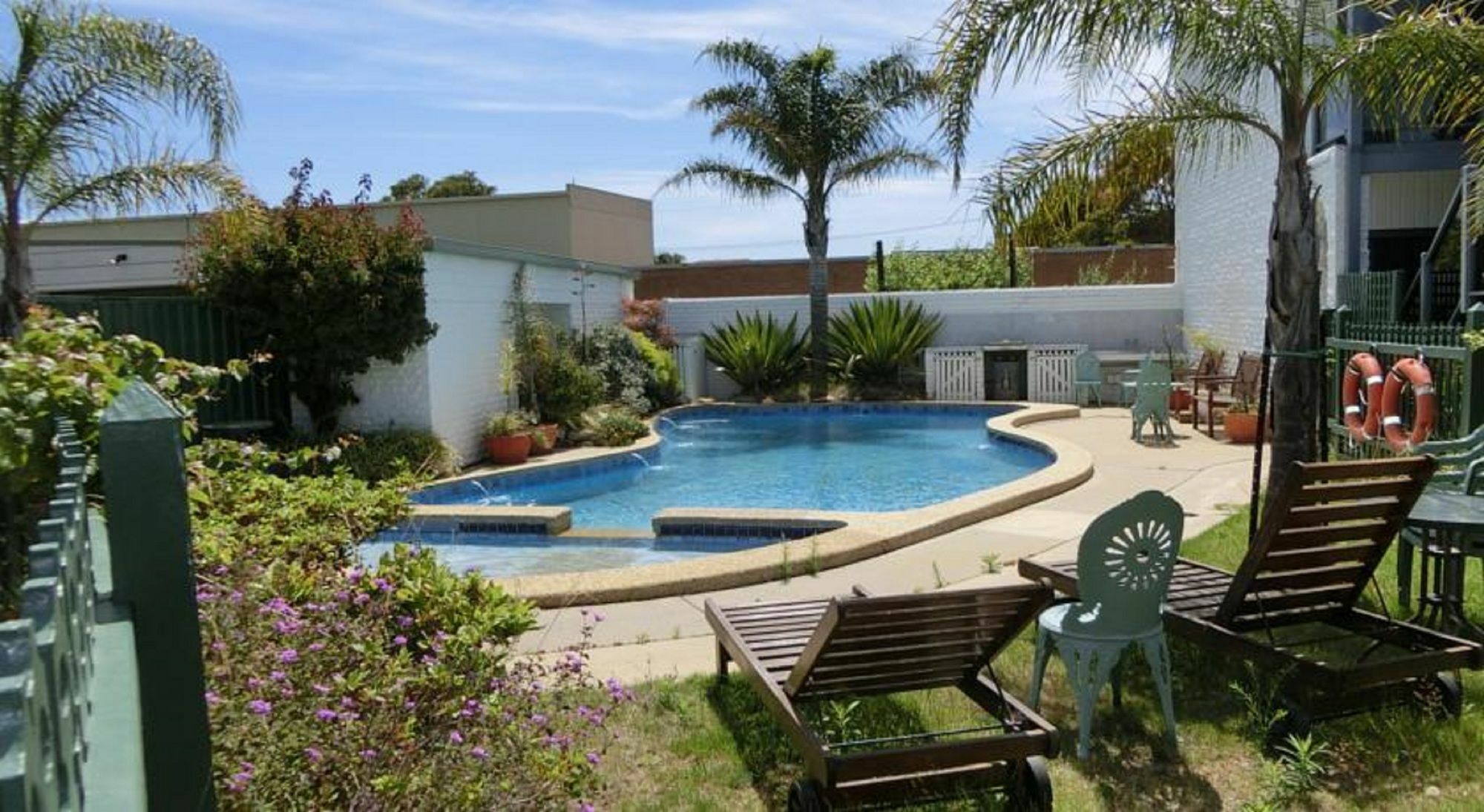 Banjo Paterson Motor Inn Lakes Entrance Buitenkant foto